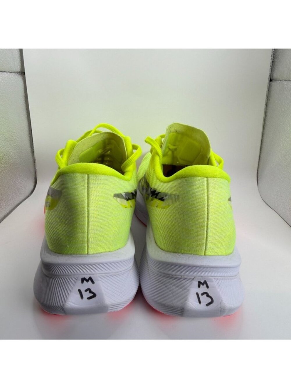 ASICS Magic Speed 4 Shoes Mens Size 13 Vibrant Yellow Running Trainer Gym - Picture 6 of 12